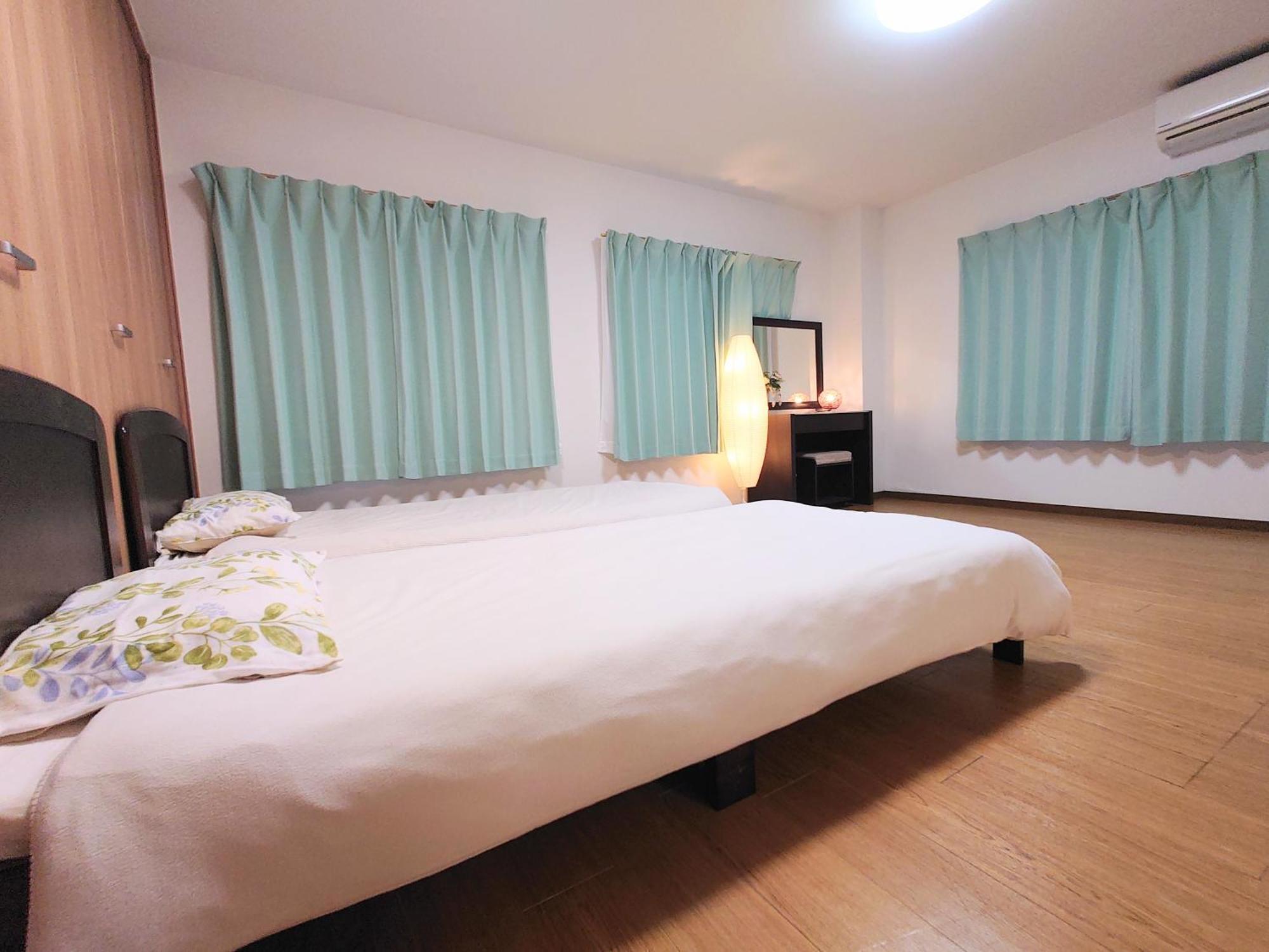 Ferienwohnung Base Ōsaka Exterior foto